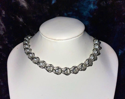 Pearl Chainmail Choker